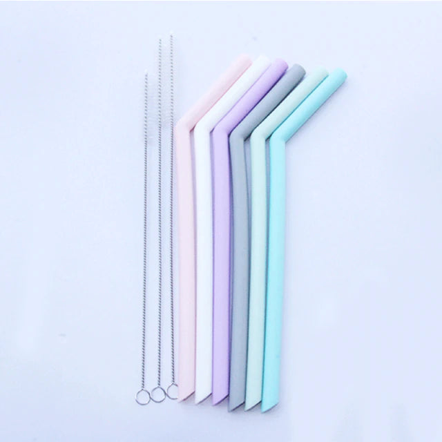 https://sucreetcoton.net/cdn/shop/products/6-pcs-Reusable-Food-Grade-Silicone-Straws-Straight-Bent-Drinking-Straw-With-Cleaning-Brush-Set-Party.jpg_640x640_1_600x@2x.webp?v=1650395900